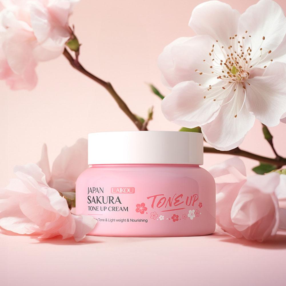 Skincare Glow Glowing - Увлажняющий тонирующий крем для лица с